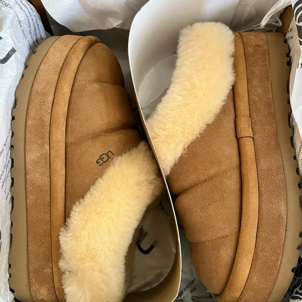 UGG Tan Platform Furry Slippers - Picture 2 of 8